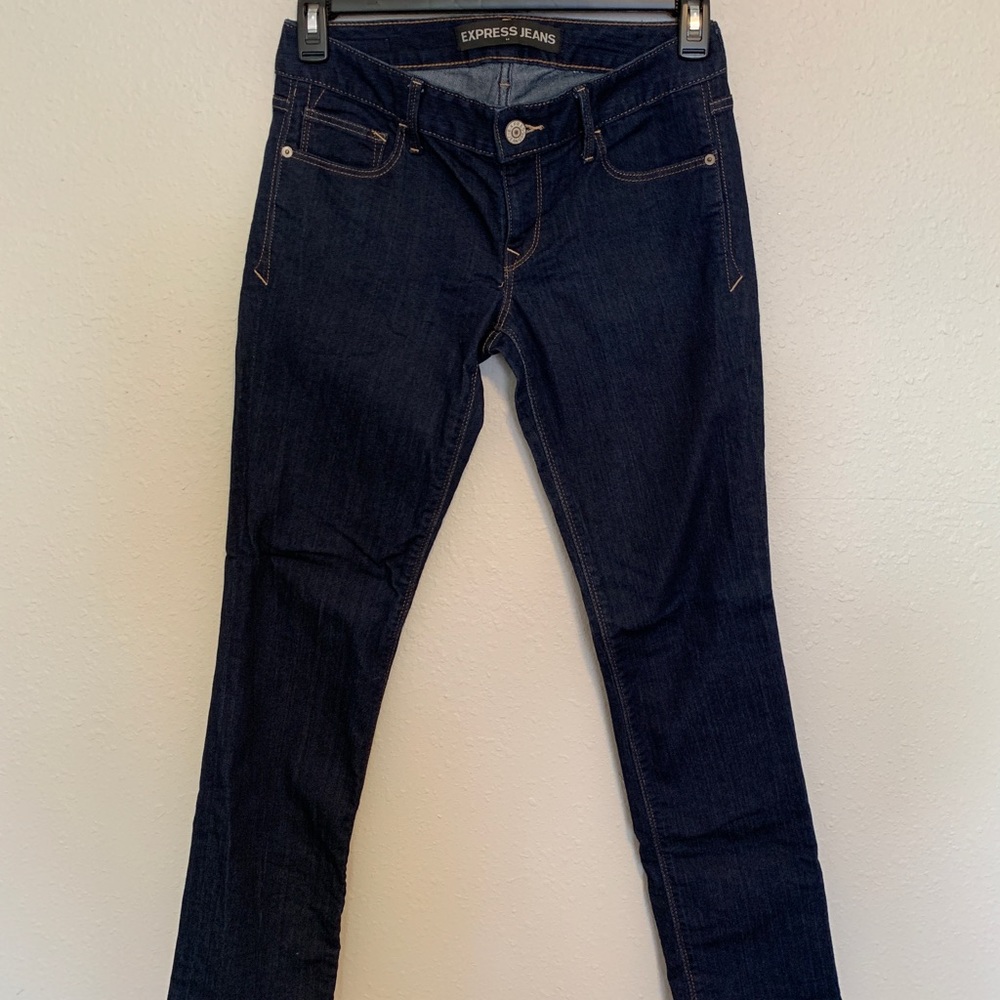 🌺 Express dark blue jeans
